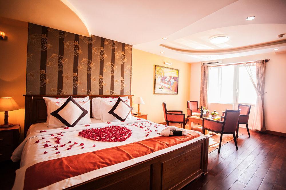 Oriental Nha Trang Hotel - Doi Dien Bai Bien Exterior photo